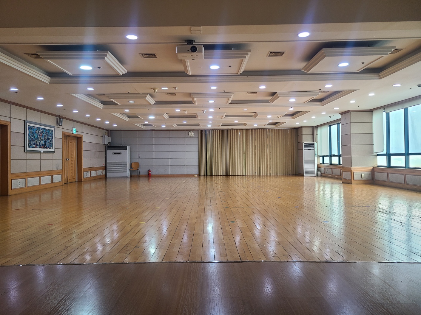 대강당4.jpg
