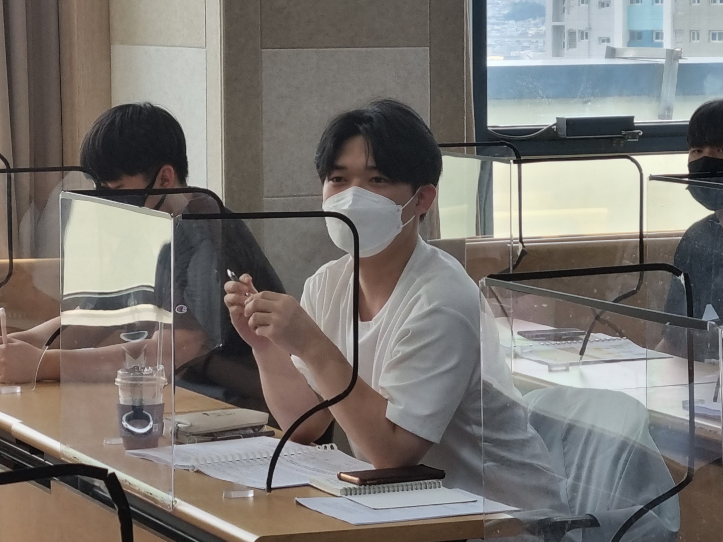 질의응답.jpg